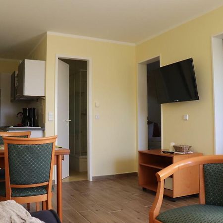 Loui'S Fewo Wiek Wiek auf Rügen Extérieur photo