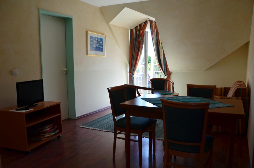 Loui'S Fewo Wiek Wiek auf Rügen Extérieur photo