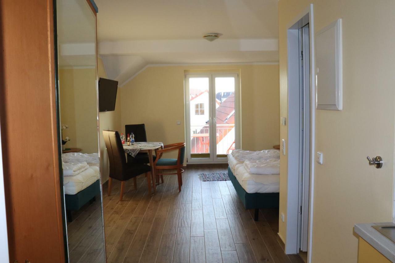 Loui'S Fewo Wiek Wiek auf Rügen Extérieur photo